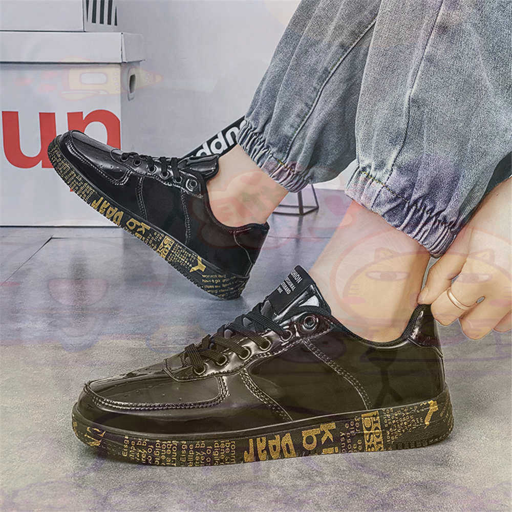 Round Foot Size 45 Sneakers Wh - Home Office Tech Uk 评论和价格
